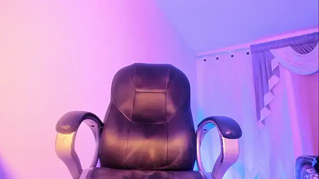 Angelicious_Boy's cam snapshot