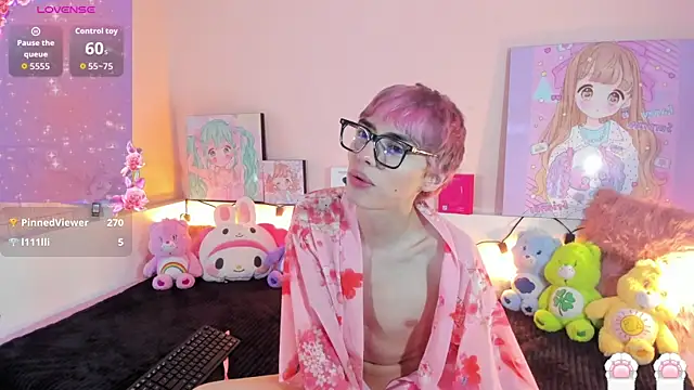 Strawberry_Kitty_'s web cam