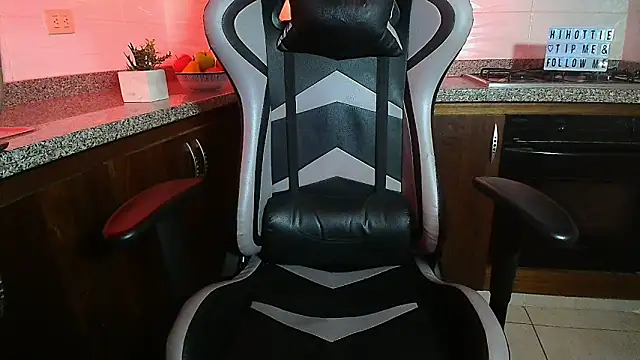 eren_jeager's cam snapshot