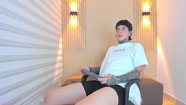 DANTE_ARMSTRONG's cam snapshot