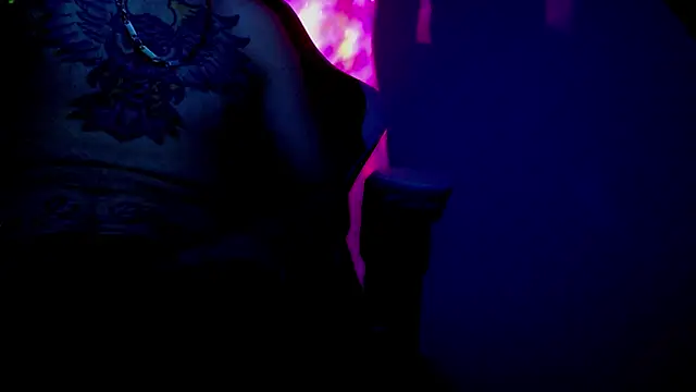 Deymon_420's cam snapshot