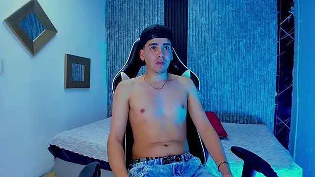 Mike_0233_'s cam snapshot