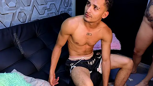 big_sensation_21s's cam snapshot