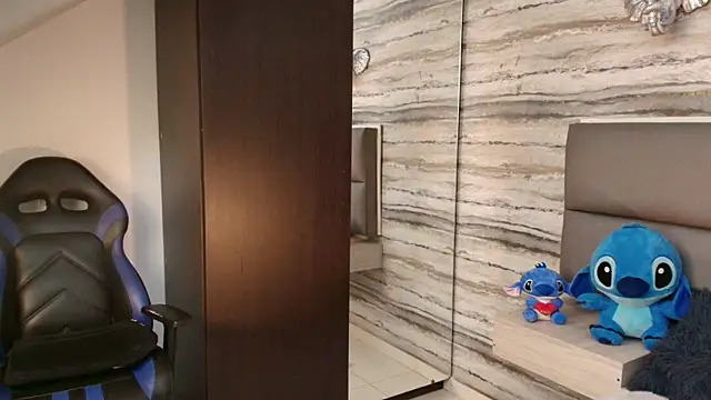 Lovers_21's cam snapshot