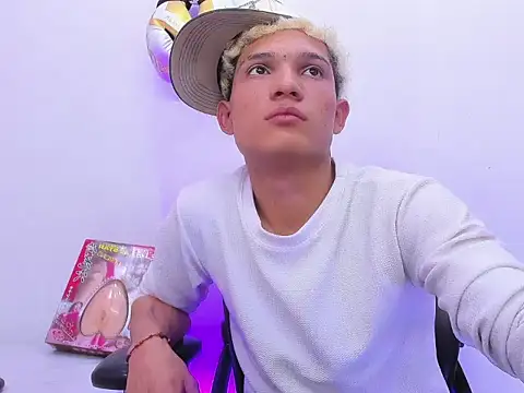 EL_VENEZOLANO_22CM's cam snapshot