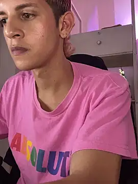 tylernova's cam snapshot