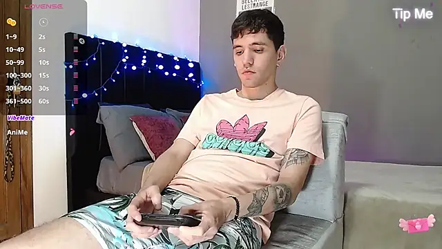 Matteo12_'s cam snapshot