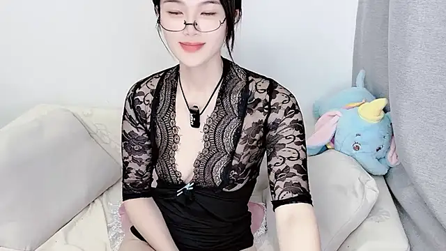 T-TeaR live sex cam