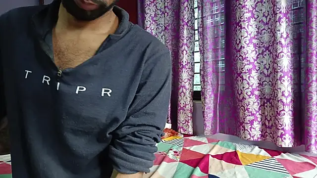 Naughtyk13's cam snapshot