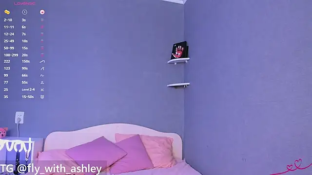 ashley_lovestory's cam snapshot