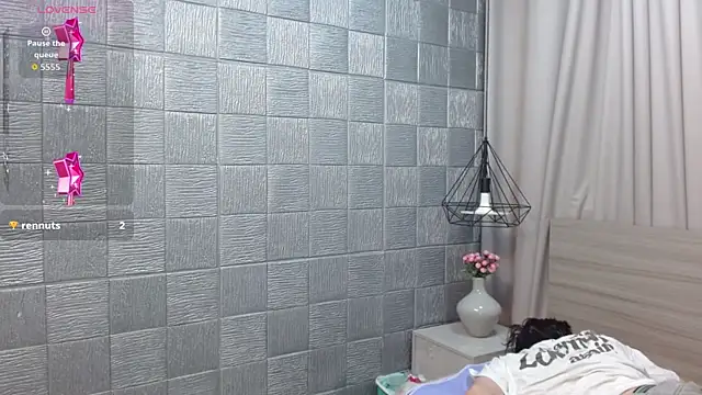 Iantwink18's cam snapshot