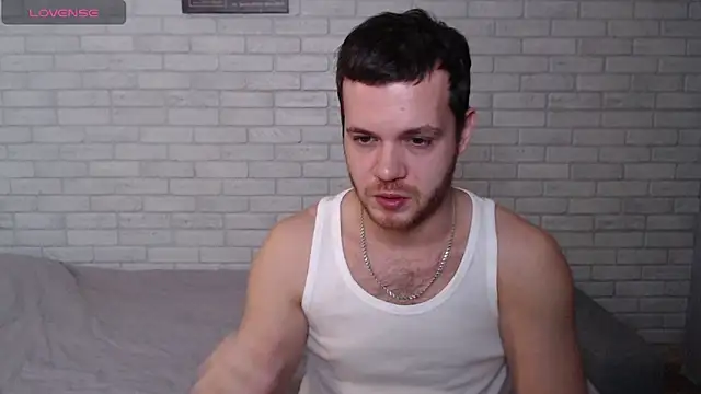 Alexxx_horny's cam snapshot