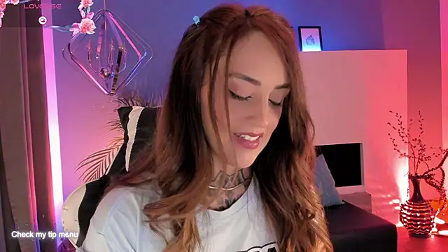 Megan_inked's cam snapshot