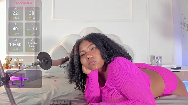 Candaceoweens's cam snapshot