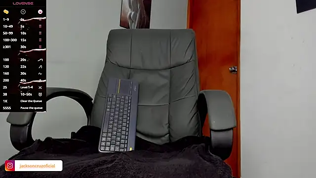 jackson_cruz live sex cam