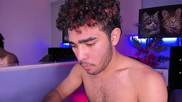 LucasCarterr_'s cam snapshot