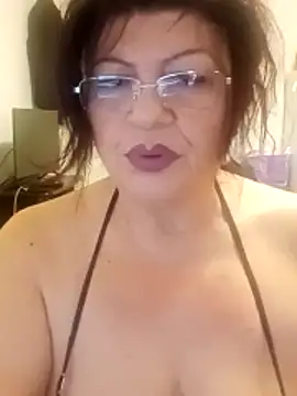 CALDA-AKIRA live sex cam