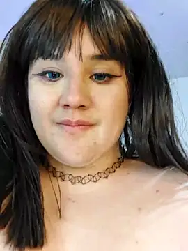 ItsNaiixa's cam snapshot