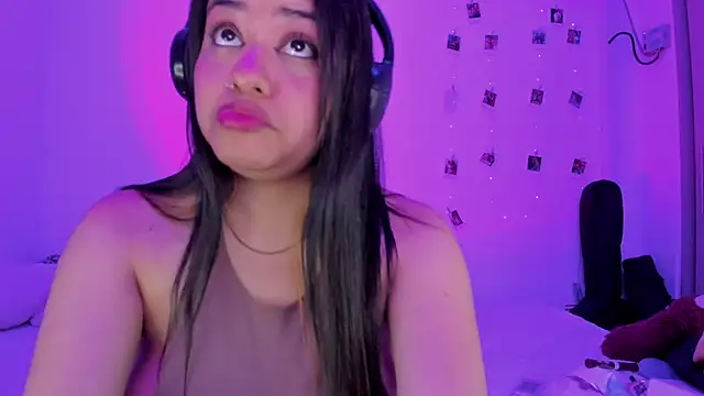 sofilunita's cam snapshot