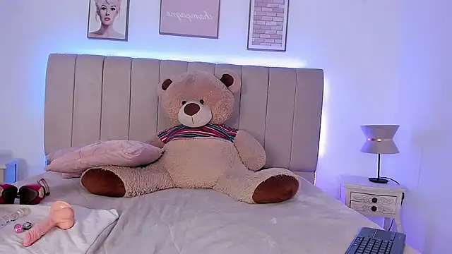 sam_von_tess's cam snapshot