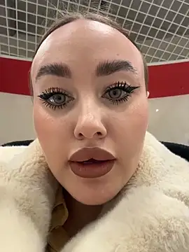 KiraSunshine live sex cam