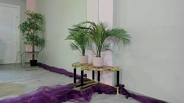 MayaHellen's cam snapshot