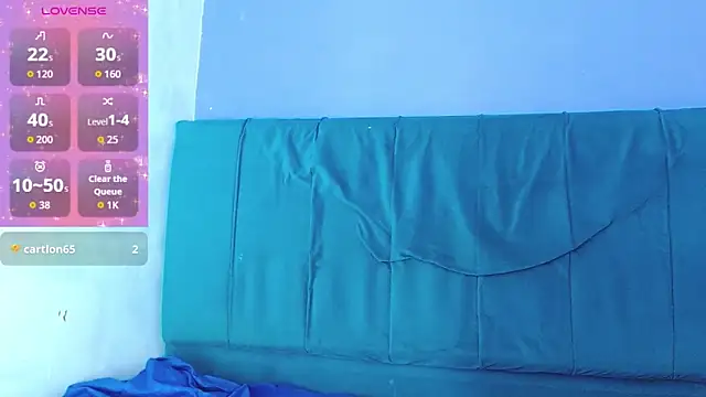 amara_leoncm's cam snapshot