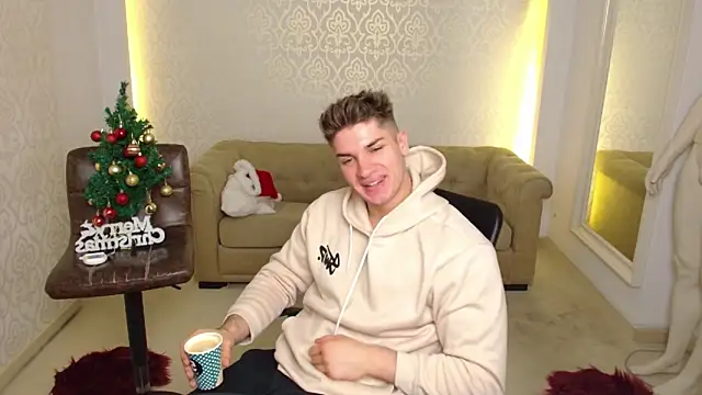 MaxKaiden's cam snapshot