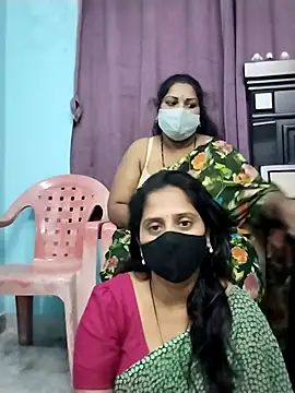 Hey_Siri_Papa-Harshesyrup's cam snapshot