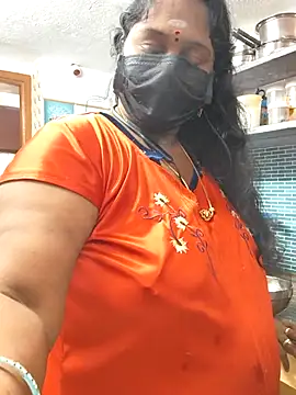 bakyasree143's cam snapshot