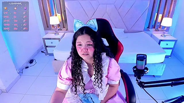 ShylySweet live sex cam