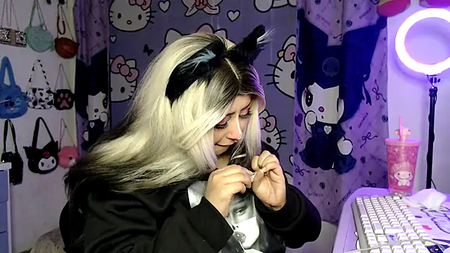 lussyevans24's cam snapshot