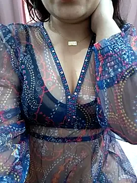 Half_girlfrnd_530's cam snapshot