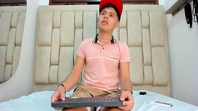 Felipe_Cold live sex cam