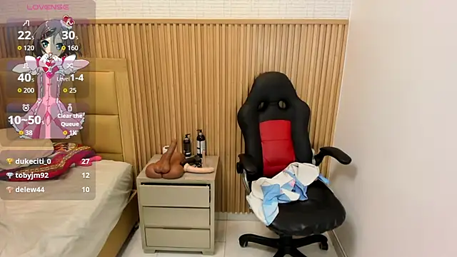 LOLAMAXI's cam snapshot