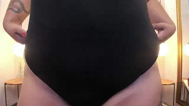 ViickyLee's cam snapshot