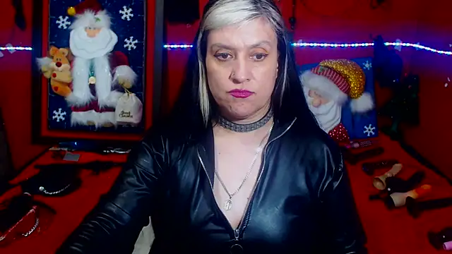 MATURE_Randy's cam snapshot