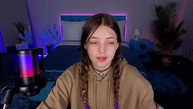 LiliBakery's cam snapshot