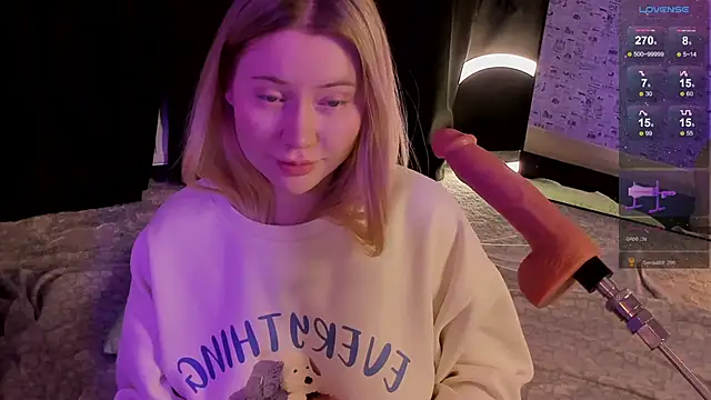 Lillie_Berry's cam snapshot