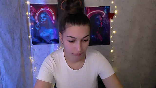 KarolinaRosse_'s cam snapshot