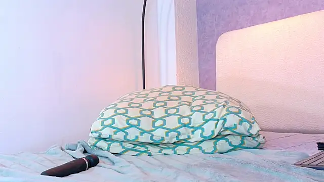 Tracielowe_w's cam snapshot