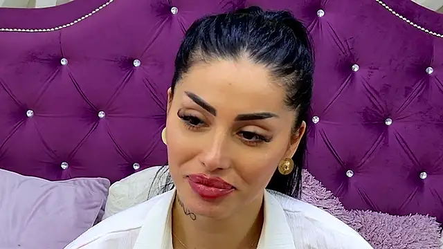 Victoria_Bonie's cam snapshot