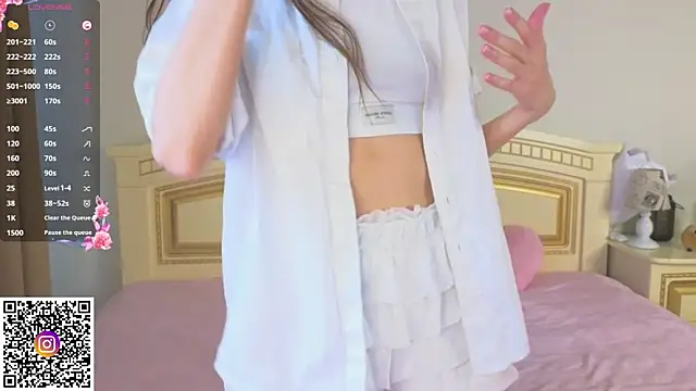 SoftieDream's cam snapshot