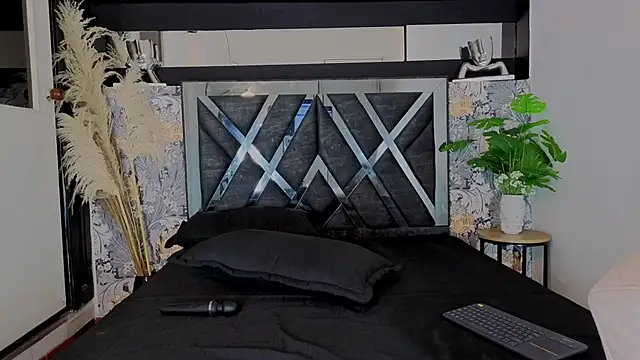 hinata_itachi live sex cam