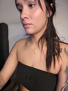 Isabella-Teen's cam snapshot