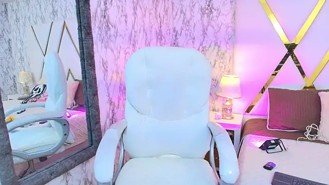 LaurenHazel's cam snapshot