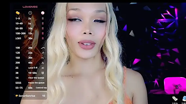 BEBEhugecock69 live sex cam