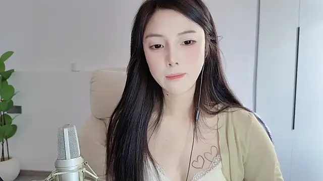 HaagenDazs_'s cam snapshot