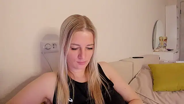 Princessa_ya live sex cam