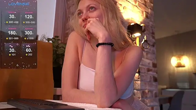 _favdream's cam snapshot